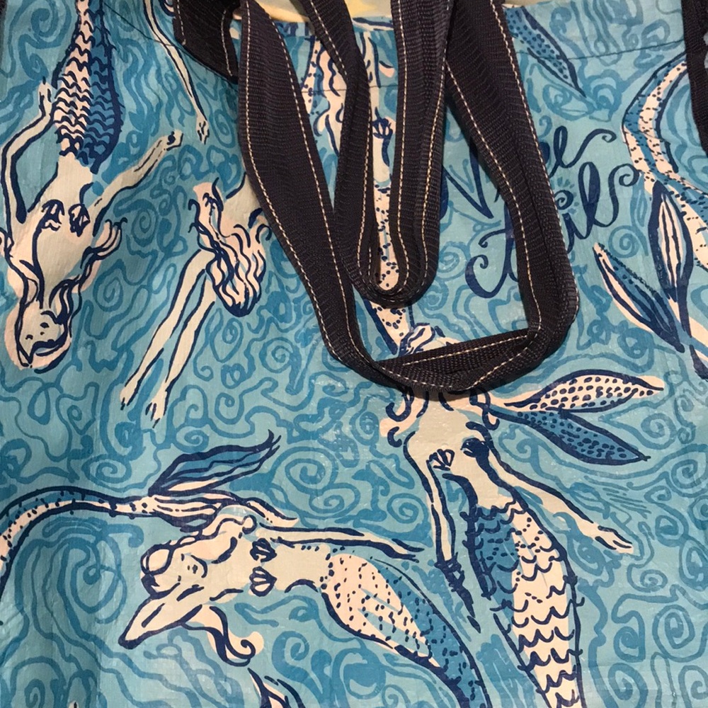lilly pulitzer “nice tail” tote bag